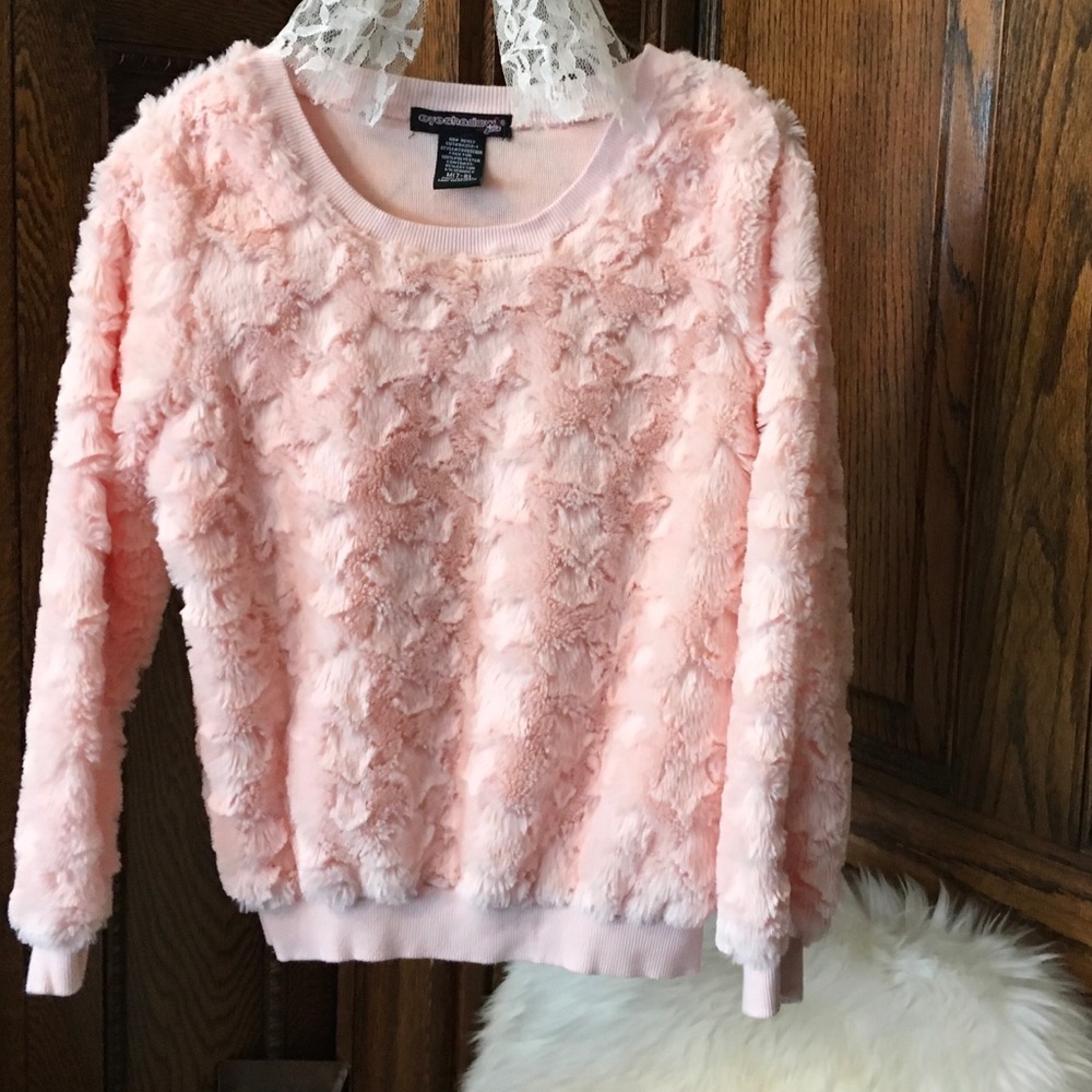 Faux fur peachy pink pullover sweater